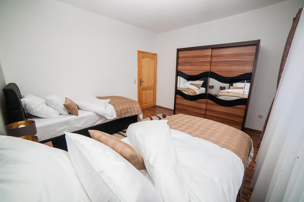 Villa Grace Bihać Extérieur photo